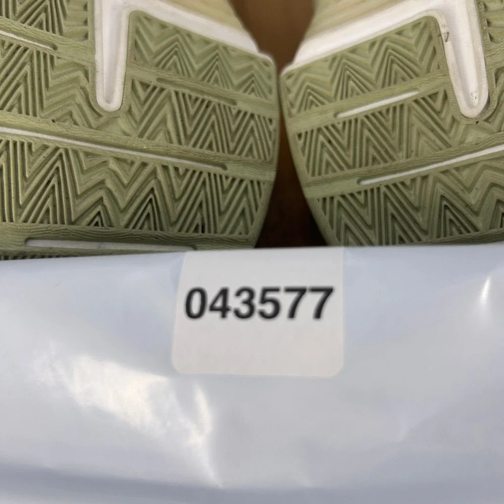 Nike Metcon 9 Womens Training Shoes FJ1571-001 Light Bone Green Size 8.5 Workout